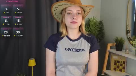 Mia online show from 17, 10, 2025