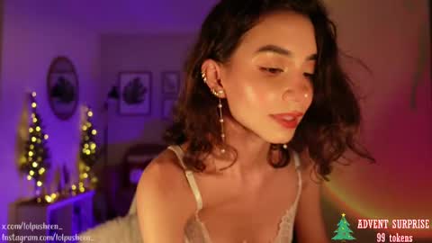 Snapshot of juliette_dee chatting on 24, 12, 2024 Juliette Dee online show from 24, 12, 2024