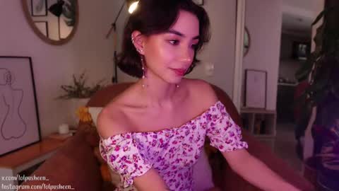 Snapshot of juliette_dee chatting on 13, 1, 2025 Juliette Dee online show from 13, 1, 2025