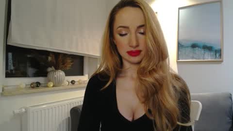 JulietteSensual online show from 7, 3, 2025