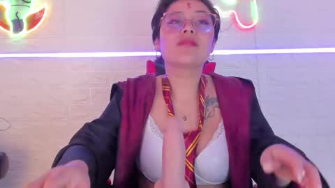 Snapshot of juliexxxtasy chatting on 31, 10, 2025 Julieta online show from 31, 10, 2025