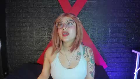 Snapshot of juliexxxtasy chatting on 21, 11, 2025 Julieta online show from 21, 11, 2025