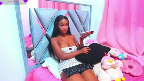 julitpink online show from 10, 6, 2026