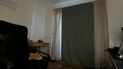 JULiUS   online show from 24, 2, 2025