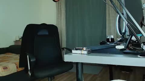 JULiUS   online show from 21, 9, 2025