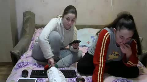 Snapshot of juliya_katie chatting on 2, 3, 2025 Juliya Katie online show from 2, 3, 2025