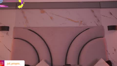 jullianapriv_ online show from 1, 4, 2026