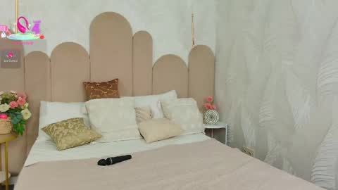 Snapshot of julliross chatting on 13, 4, 2026 Julli online show from 13, 4, 2026