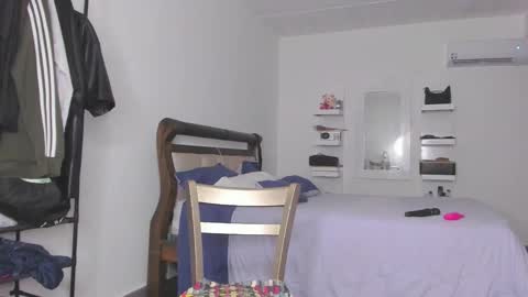 Snapshot of jump_rabbit_ chatting on 13, 11, 2025 jessica online show from 13, 11, 2025