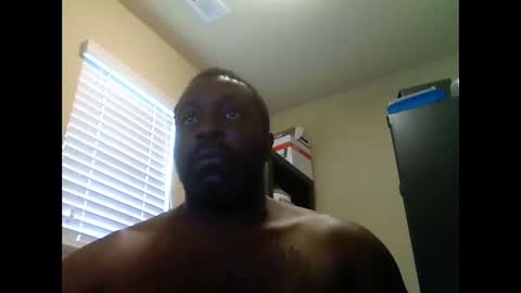 Snapshot of junbug8812 chatting on 4, 12, 2025 junbug8812 online show from 4, 12, 2025