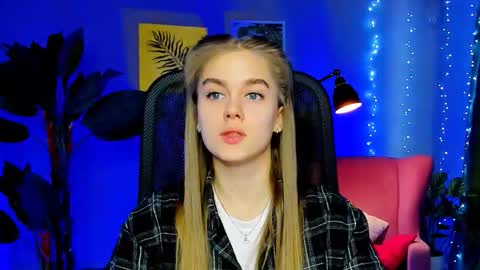 Snapshot of junewoods chatting on 14, 1, 2026 junewoods online show from 14, 1, 2026