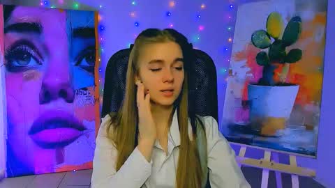 junewoods online show from 26, 2, 2026