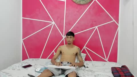 Snapshot of junior_bigcock3 chatting on 22, 11, 2025 junior_bigcock3 online show from 22, 11, 2025
