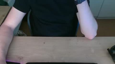 junk2711 online show from 16, 2, 2026