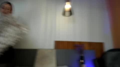 Jupiter Fox online show from 17, 4, 2026