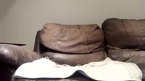 jus4u44 online show from 28, 1, 2025