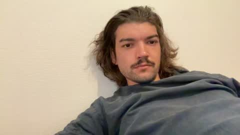 Snapshot of just_a_guy_with_a_big_cock chatting on 13, 7, 2026 just_a_guy_with_a_big_cock online show from 13, 7, 2026