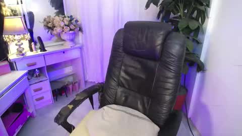 MY IG aleahgomez17 online show from 19, 3, 2026