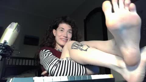 Ginger Curly online show from 27, 5, 2026