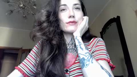 Ginger Curly online show from 1, 7, 2026