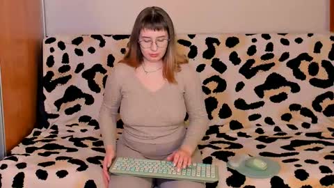 Nika and Mark online show from 14, 12, 2025