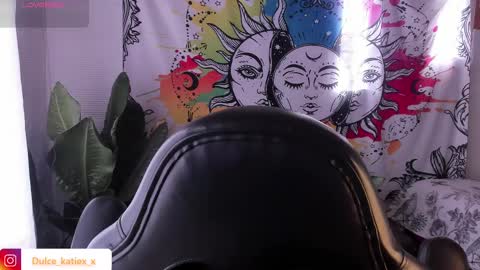 Snapshot of just_katiex chatting on 18, 2, 2025 Sofia online show from 18, 2, 2025