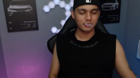 Rhys online show from 9, 10, 2025