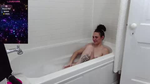 justhavingfunfucking online show from 15, 2, 2026