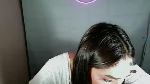 justhewayouare21 online show from 21, 4, 2026