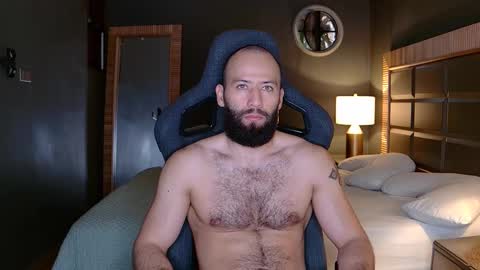 Justin online show from 6, 11, 2025