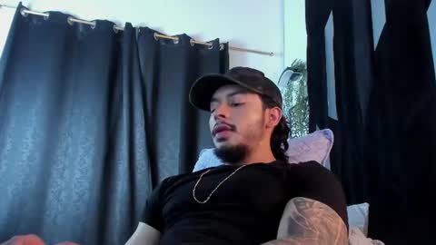 Justin White online show from 27, 6, 2026