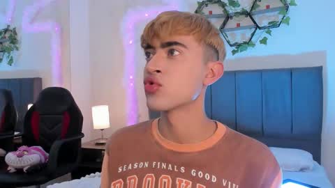 Justin online show from 18, 9, 2025