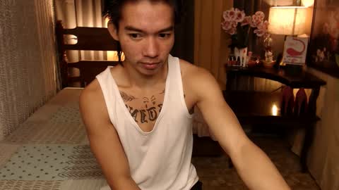 justine_hunk online show from 22, 12, 2024