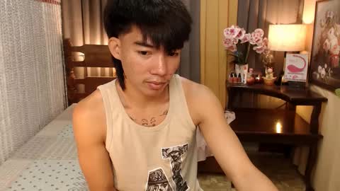 justine_hunk online show from 31, 12, 2024