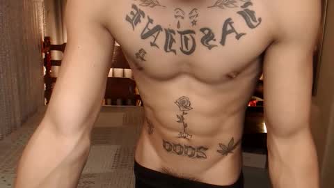 justine_hunk online show from 11, 2, 2026