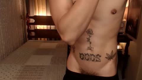 justine_hunk online show from 1, 5, 2026