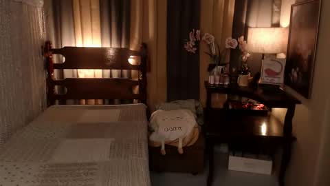 justine_hunk online show from 16, 5, 2026
