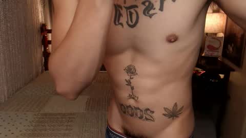 justine_hunk online show from 22, 5, 2026