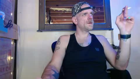 Snapshot of justinmoore1987 chatting on 5, 3, 2025 justinmoore1987 online show from 5, 3, 2025