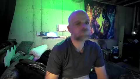 Snapshot of justinmoore1987 chatting on 21, 11, 2025 justinmoore1987 online show from 21, 11, 2025