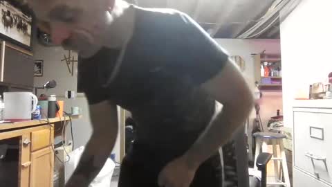 Snapshot of justinmoore1987 chatting on 14, 12, 2025 justinmoore1987 online show from 14, 12, 2025