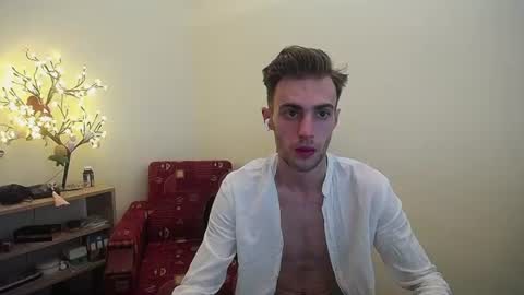 Hologram Guy online show from 2, 7, 2026
