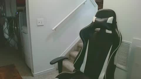 justintym69 online show from 12, 9, 2025