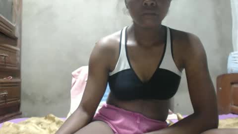 Snapshot of justlhot chatting on 25, 2, 2026 Justlhot online show from 25, 2, 2026