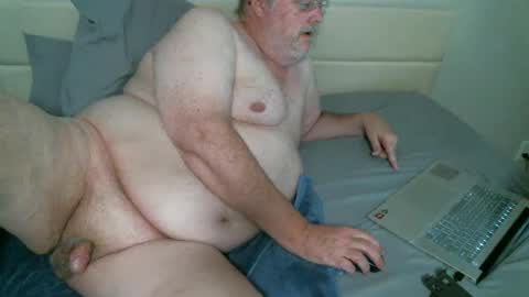 justmedm64 online show from 3, 2, 2026