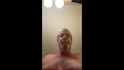 Snapshot of justmeohio chatting on 28, 4, 2026 justmeohio online show from 28, 4, 2026