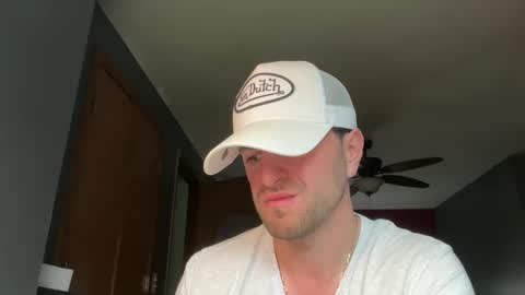 justthatguy1044 online show from 22, 4, 2026