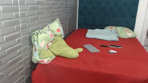 Snapshot of juviaandgray chatting on 17, 1, 2025 juviaandgray online show from 17, 1, 2025