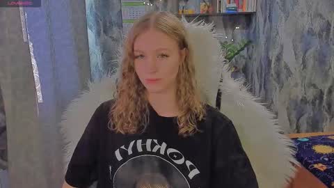 Snapshot of juxxxsybunx chatting on 30, 9, 2025 Juxsy online show from 30, 9, 2025