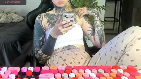 Alice online show from 27, 5, 2026